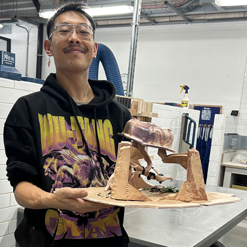 Francisco, Pottery student